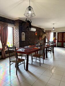 WhatsAppImage2025 10 15at17.54.44 NdY5AlIPeHiFlXlw92HJ5g 225x300